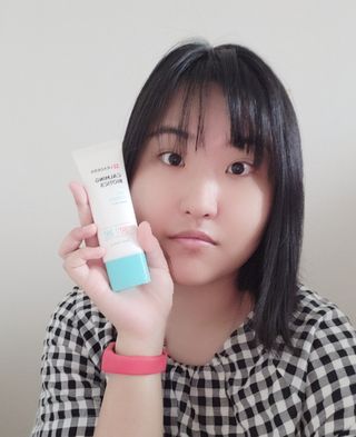 리더스코스메틱 리더스 카밍 바이오틱스 선 에센스 SPF 50+ PA++++ — 5점을 준 리뷰어가 2022년 6월 올린 사용 사진