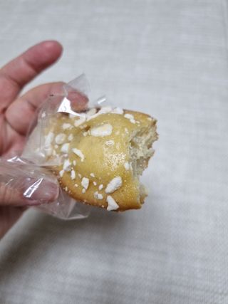 [메종콜리브리] 프랑스 마들렌 메종콜리브리 레몬 마들렌 2팩 — 5점을 준 리뷰어가 2021년 12월 올린 사용 사진