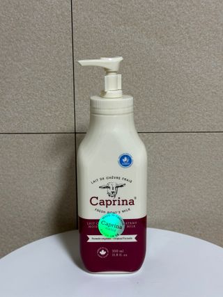 카프리나 산양밀크 모이스춰라이징 바디로션 350ml(오리지널향) — 4점을 준 리뷰어가 2023년 4월 올린 사용 사진