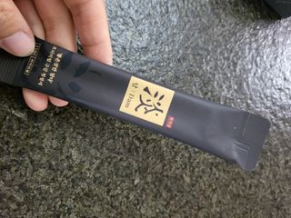 담소은 자극없는 무알콜 휴대용 한방가글 스틱 가글담 — 5점을 준 리뷰어가 2022년 10월 올린 사용 사진