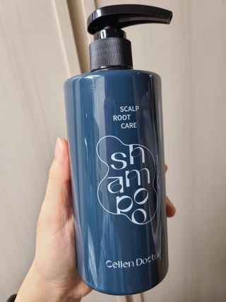 세렌닥터 스칼프 루트 케어 샴푸 — 5점을 준 리뷰어가 2022년 11월 올린 사용 사진