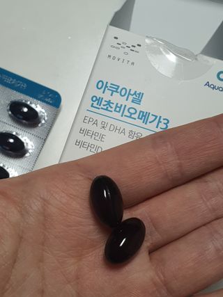 메디포스트 모비타 아쿠아셀 엔초비오메가3 60캡슐 — 4점을 준 리뷰어가 2022년 12월 올린 사용 사진
