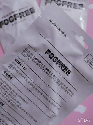 포그프리 김서림방지 마스크 KF94 10매 — 4점을 준 리뷰어가 2022년 1월 올린 사용 사진