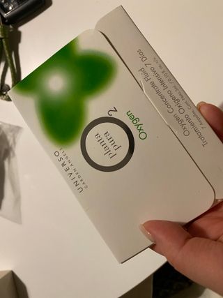 유니베르소 산소앰플 7일 집중케어 앰플 — 5점을 준 리뷰어가 2021년 6월 올린 사용 사진