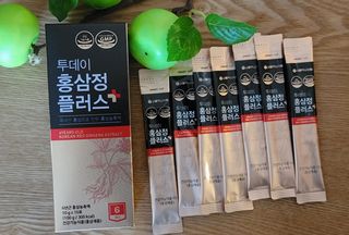 서울약사신협_투데이홍삼정플러스스틱_10g x 30포 — 4.5점을 준 리뷰어가 2021년 2월 올린 사용 사진