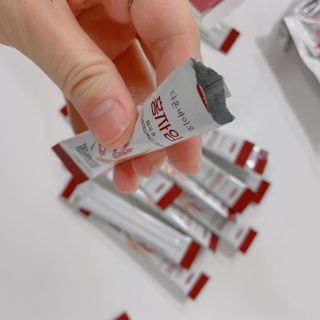하루 1포로 콜레스테롤, 유산균, 고역가 소화효소까지 한번에 섭취! 다온바이오 홍자임 1개월분(30포) — 5점을 준 리뷰어가 2022년 12월 올린 사용 사진