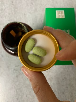 일편강심 여주정,마카정,새싹보리정,보스웰리아정,저분자콜라겐 — 4점을 준 리뷰어가 2021년 7월 올린 사용 사진