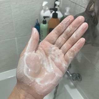 지지지 클린 퍼펙트 클렌징폼 120g — 5점을 준 리뷰어가 2022년 3월 올린 사용 사진