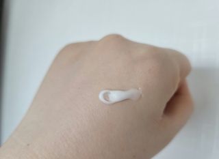 셀프 모이스처라이징 프로텍션 크림 셀프 모이스처라이징 프로텍션크림 — 5점을 준 리뷰어가 2022년 4월 올린 사용 사진