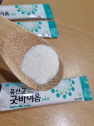 프리마인 유산균 국가지정연구소 선정, 살아있는 생유산균 200억 마리의 힘. 유산균n굿바이옴플러스 — 5점을 준 리뷰어가 2021년 12월 올린 사용 사진