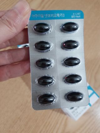 메디포스트 모비타 아쿠아셀 엔초비오메가3 60캡슐 — 5점을 준 리뷰어가 2022년 12월 올린 사용 사진