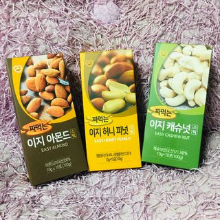짜먹는 이지견과 짜먹는 이지아몬드, 짜먹는 이지허니피넛, 짜먹는 이지캐슈넛 각 10g X  10포 — 5점을 준 리뷰어가 2021년 1월 올린 사용 사진