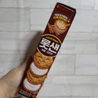 롯데제과 롯샌 카페크런치 — 5점을 준 리뷰어가 2021년 10월 올린 사용 사진
