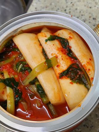 셰프애찬 알타리김치 총각김치 1kg — 4점을 준 리뷰어가 2022년 10월 올린 사용 사진