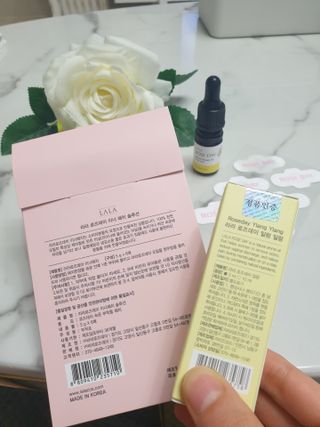 라라로즈데이 시즌2 천연 아로마오일 Y존 케어 속옷향수 이너퍼퓸 5ml  여성의 자존감을 UP시키자 — 5점을 준 리뷰어가 2021년 8월 올린 사용 사진