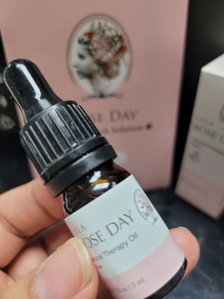 라라로즈데이 시즌2 천연 아로마오일 Y존 케어 속옷향수 이너퍼퓸 5ml  여성의 자존감을 UP시키자 — 5점을 준 리뷰어가 2021년 9월 올린 사용 사진