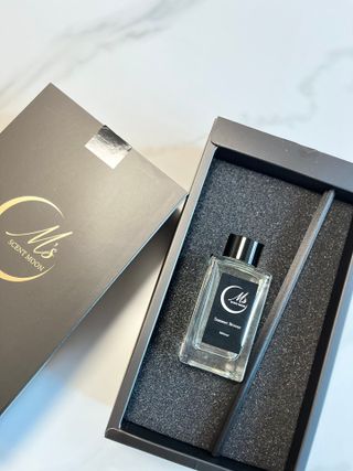 프리미엄 센트문 퍼퓸 디퓨저 100ml — 5점을 준 리뷰어가 2022년 12월 올린 사용 사진