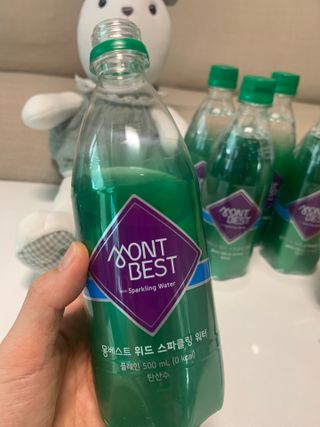 몽베스트 Montbest with Sparkling water Plain 20병 — 5점을 준 리뷰어가 2023년 3월 올린 사용 사진