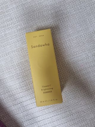 스킨큐어 산다화 비타민c 화이트닝 에센스 30ml — 5점을 준 리뷰어가 2024년 1월 올린 사용 사진