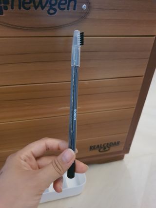 [MONDRAW] 몬드로우 POPBROW 크래용 아이브로우 색연필 타입 — 5점을 준 리뷰어가 2022년 6월 올린 사용 사진