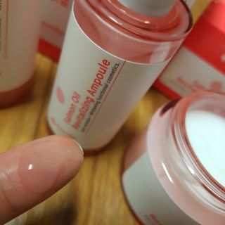 아이앤립 / EYENLIP 아이앤립 연어오일 리바이탈라이징 토너+앰플+크림 3종 세트 — 5점을 준 리뷰어가 2021년 6월 올린 사용 사진