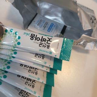프리마인 유산균 국가지정연구소 선정, 살아있는 생유산균 200억 마리의 힘. 유산균n굿바이옴플러스 — 4점을 준 리뷰어가 2021년 10월 올린 사용 사진