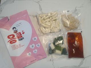 응큼떡볶이 — 5점을 준 리뷰어가 2021년 3월 올린 사용 사진