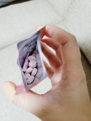 입 냄새 완화에 도움을 주는 에티켓 캔디 복숭아맛 앳캔디 — 4점을 준 리뷰어가 2021년 1월 올린 사용 사진