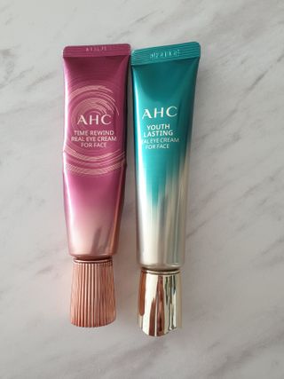 [NEW 탄력유턴 아이크림] AHC 유스 래스팅 리얼 아이크림 포 페이스 — 5점을 준 리뷰어가 2021년 2월 올린 사용 사진