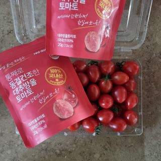 레드닥터 대추방울토마토 + 통째로 동결건조한 대추방울토마토 — 5점을 준 리뷰어가 2022년 12월 올린 사용 사진