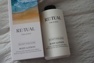 레츄얼 더 센트 바디로션 시크릿 파라다이스(500ml) — 5점을 준 리뷰어가 2022년 7월 올린 사용 사진
