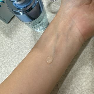 나우 [리브엠] 화해 1등 수분앰플 , 엑소코어 워터풀 텐션 앰플 — 5점을 준 리뷰어가 2023년 6월 올린 사용 사진