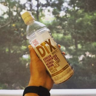 이도 발효한차 디티엑스 화이트 500ml 20병 — 4.5점을 준 리뷰어가 2021년 8월 올린 사용 사진