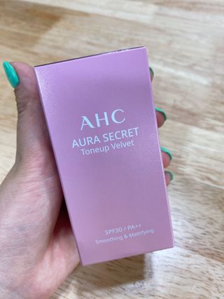 AHC 아우라 시크릿 톤업 벨벳 — 4.5점을 준 리뷰어가 2021년 4월 올린 사용 사진