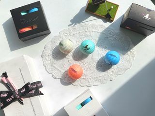 더위치골프(thewitchgolf) 프리미엄 골프 공 더위치골프 매트 펄 컬러의 3피스볼 더위치골프 골프볼 선물세트 — 5점을 준 리뷰어가 2023년 9월 올린 사용 사진