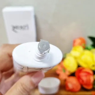 렉스리 데일리 톤업 크림 Rexri Daily Tone Up Cream — 5점을 준 리뷰어가 2022년 9월 올린 사용 사진