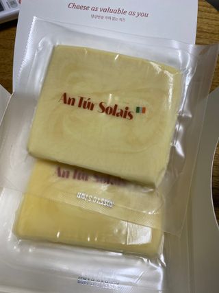 앙투어솔레 아일랜드 구워먹는 치즈 100 자연 치즈 와인안주 300g(100g x 3팩) — 5점을 준 리뷰어가 2022년 8월 올린 사용 사진
