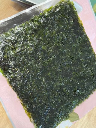 [해림맛김] 들기름에 구운 바삭바삭 김 4종 세트 + 1종 랜덤발송 총5개입 — 5점을 준 리뷰어가 2021년 2월 올린 사용 사진