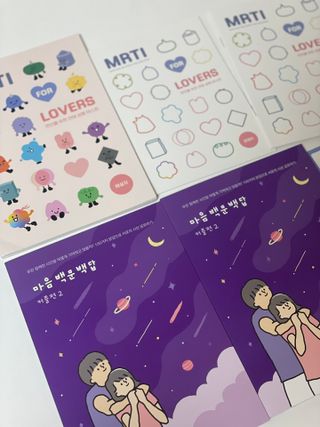 워터멜론컴퍼니 마음 백문 백답 / 가족 연애 진로 결혼 부모님 친구 우정 문답100문 100답 — 5점을 준 리뷰어가 2022년 11월 올린 사용 사진