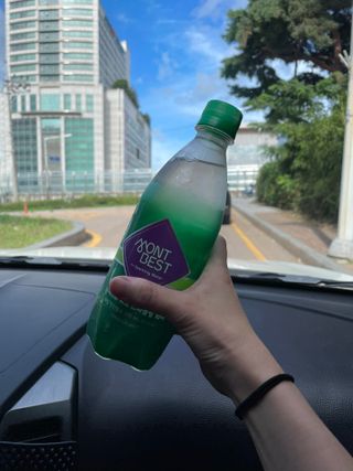 몽베스트 Montbest with Sparkling water Plain 20병 — 5점을 준 리뷰어가 2022년 8월 올린 사용 사진
