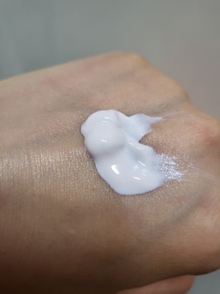 보타니티 촉촉수분자차 아쿠아핏 선 에센스 50ml + 보송톤업자차 징크 선 로션 50ml SPF50+ PA++++ (4/25) — 3.5점을 준 리뷰어가 2022년 4월 올린 사용 사진