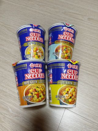 NISSIN 닛신 컵누들  4종 - 씨푸드오리지날, 씨푸드 스파이시, 씨푸드 커리, 씨푸드 XO소스 — 4점을 준 리뷰어가 2022년 5월 올린 사용 사진