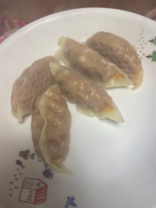 삼양냉동 [삼양] 얇은피불닭왕교자+얇은피까르보불닭왕교자 총4팩 — 5점을 준 리뷰어가 2021년 2월 올린 사용 사진