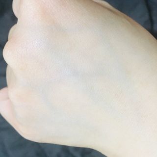 더마비 데오프레쉬 바디 프라이머 — 5점을 준 리뷰어가 2021년 6월 올린 사용 사진