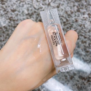 유니베르소 산소앰플 7일 집중케어 앰플 — 5점을 준 리뷰어가 2021년 6월 올린 사용 사진