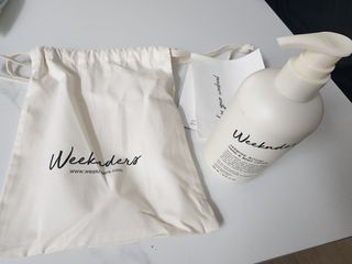 [위켄더스] 끈적임 없이 수분감을 채워주는 핸드& 바디로션 1종 랜덤발송 — 5점을 준 리뷰어가 2022년 5월 올린 사용 사진