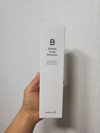 블룸비 거품 두피 샴푸 — 5점을 준 리뷰어가 2022년 7월 올린 사용 사진