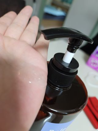 달리프 진저 베러 퍼퓸 탈모 완화 샴푸 1000ml 향 3종 — 5점을 준 리뷰어가 2021년 1월 올린 사용 사진