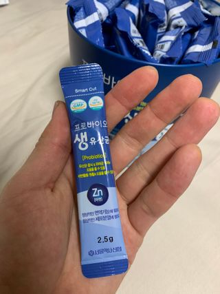 서울약사신협_프로바이오생유산균_2.5G x 100포 — 5점을 준 리뷰어가 2021년 2월 올린 사용 사진