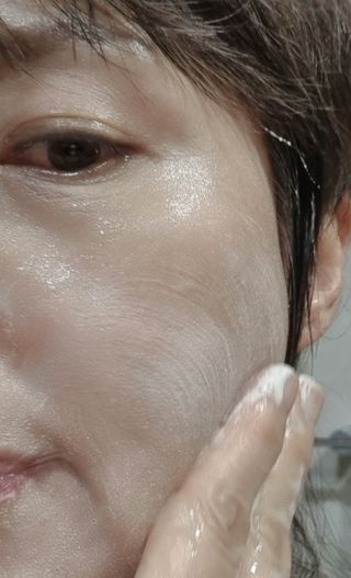 닥터에프파이브 젤리스크럽 소프트 클렌징폼 120ml — 5점을 준 리뷰어가 2022년 6월 올린 사용 사진